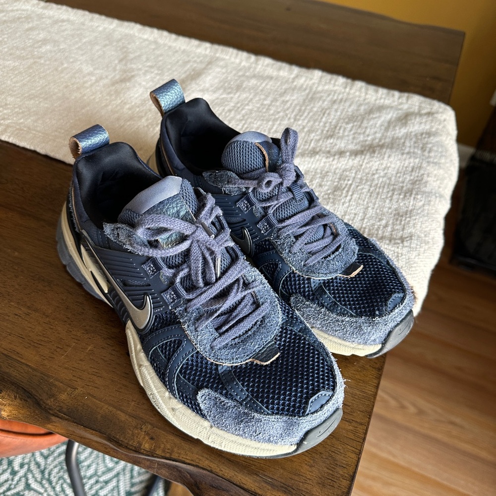 Nike Navy Sneakers